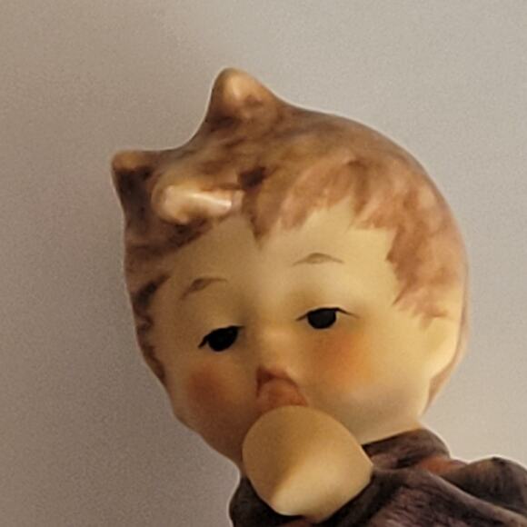 Vintage Hummel Goebel Germany 1996 First Issue Delicious Figurine 4.25" - Picture 7 of 13